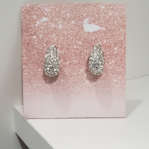 Gorgeous CZ Povey Earrings - Picture 2 of 3